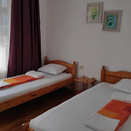 снежа/ Snezha Gæstehus *