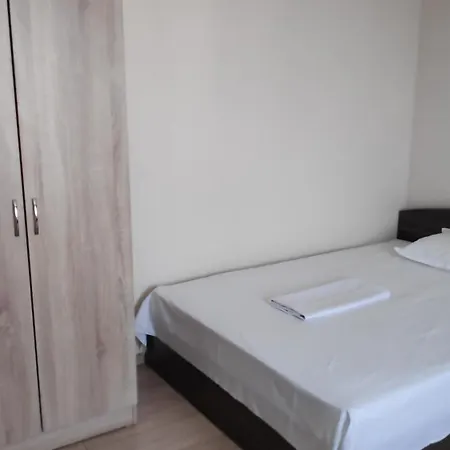 Casa de hóspedes снежа/ Snezha Obzor